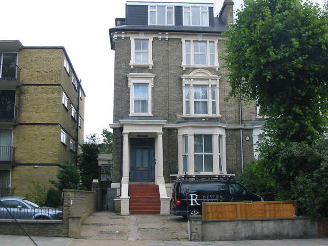  Image of 1 bedroom Flat to rent in Haverstock Hill London NW3 at Belsize Park London Camden, NW3 2AY