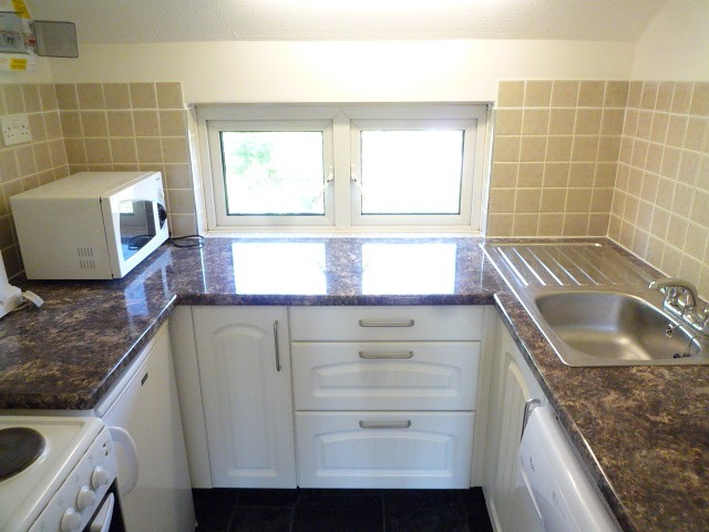  Image of Studio flat to rent in Lanercost Road Crawley RH11 at Southgate  Crawley, RH11 8JN