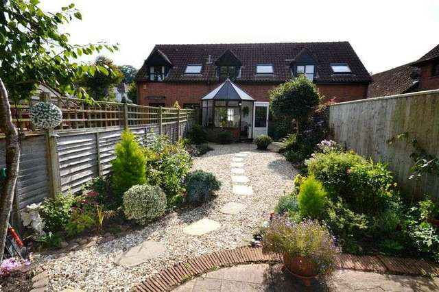  Image of 2 bedroom Terraced house for sale in High Street Newton Poppleford Sidmouth EX10 at Newton Poppleford  Sidmouth, EX10 0DU