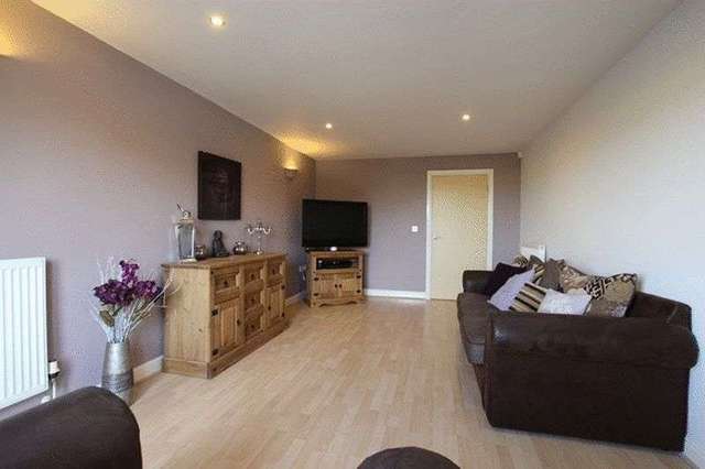  Image of 2 bedroom Flat for sale in Leasowe Road Wirral CH46 at Leasowe Road  Wirral, CH46 3RT