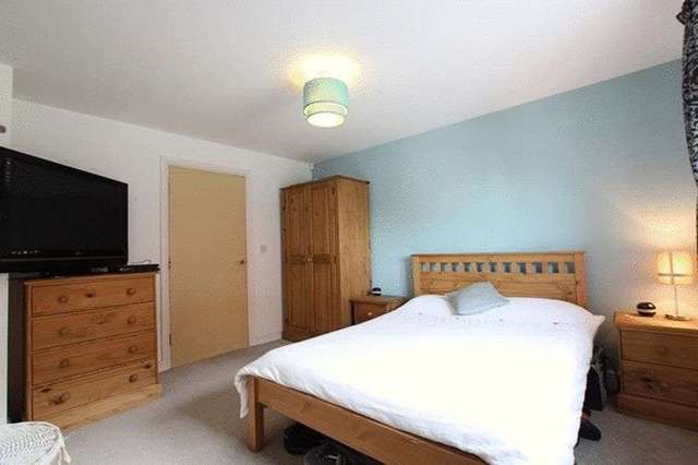  Image of 2 bedroom Flat for sale in Leasowe Road Wirral CH46 at Leasowe Road  Wirral, CH46 3RT