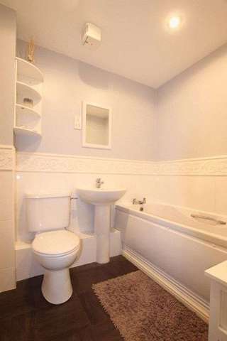  Image of 2 bedroom Flat for sale in Leasowe Road Wirral CH46 at Leasowe Road  Wirral, CH46 3RT