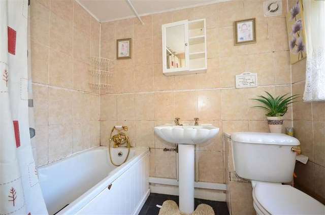  Image of 3 bedroom Terraced house for sale in Lester Road Chatham ME4 at Chatham Kent Chatham, ME4 5NP