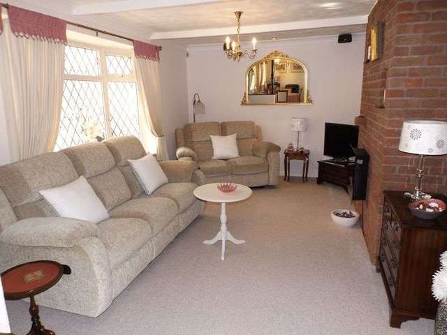  Image of 3 bedroom Detached house for sale in Levett Road Amington Tamworth B77 at Levett Road  Tamworth, B77 4AB