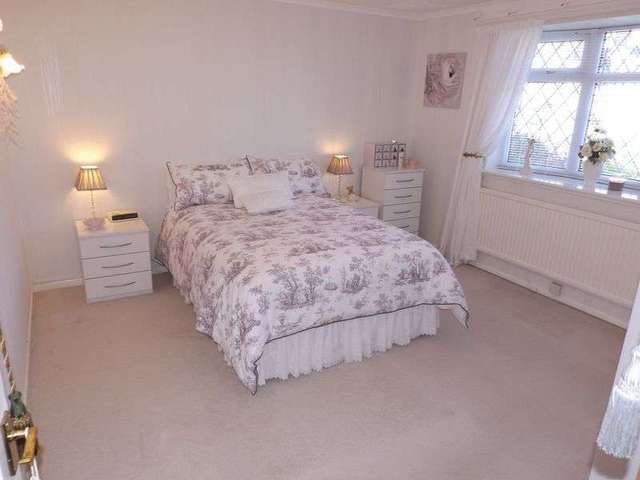  Image of 3 bedroom Detached house for sale in Levett Road Amington Tamworth B77 at Levett Road  Tamworth, B77 4AB