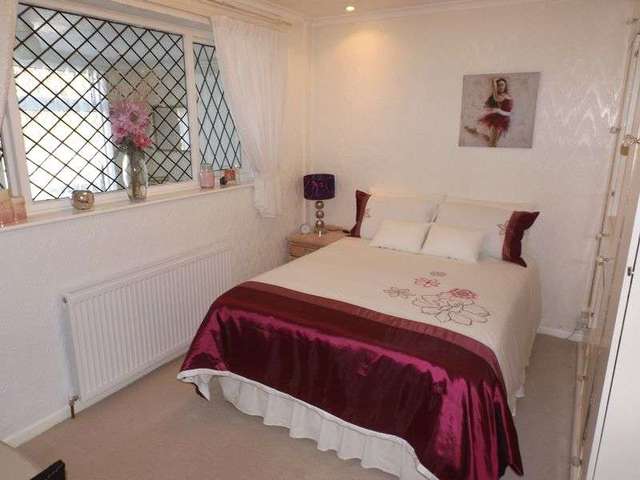 Image of 3 bedroom Detached house for sale in Levett Road Amington Tamworth B77 at Levett Road  Tamworth, B77 4AB