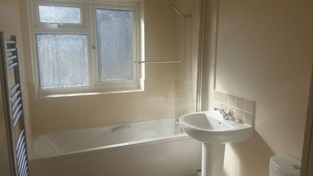  Image of 2 bedroom Flat to rent in Lincoln Road Minting Horncastle LN9 at Lincoln Road  Horncastle, LN9 5AW