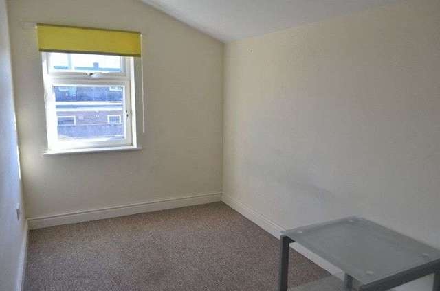  Image of 3 bedroom Terraced house for sale in Lindley Street Scunthorpe DN16 at Lindley Street Ashby Scunthorpe, DN16 2SG