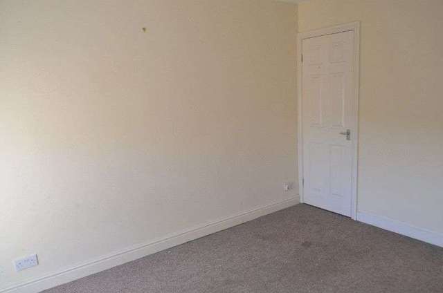  Image of 3 bedroom Terraced house for sale in Lindley Street Scunthorpe DN16 at Lindley Street Ashby Scunthorpe, DN16 2SG