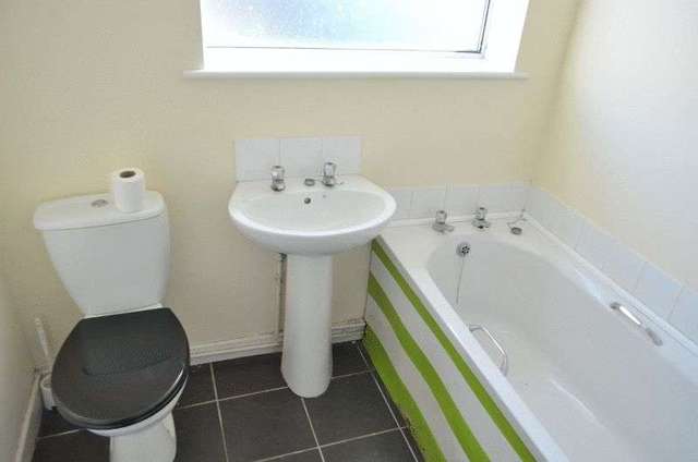  Image of 3 bedroom Terraced house for sale in Lindley Street Scunthorpe DN16 at Lindley Street Ashby Scunthorpe, DN16 2SG