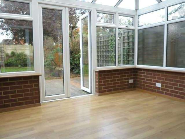  Image of 3 bedroom Semi-Detached house to rent in Littington Close Lower Earley Reading RG6 at Littington Close  Reading, RG6 4BL