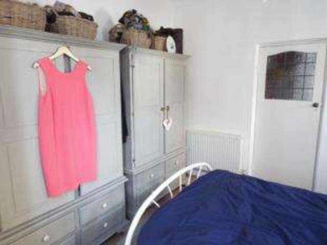  Image of 1 bedroom Flat for sale in Dunton Road London E10 at London  Lea Bridge, E10 7AF