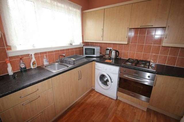  Image of 3 bedroom Terraced house for sale in Lornshill Crescent Alloa FK10 at Lornshill Crescent  Alloa, FK10 2JL