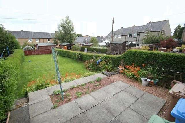  Image of 3 bedroom Terraced house for sale in Lornshill Crescent Alloa FK10 at Lornshill Crescent  Alloa, FK10 2JL