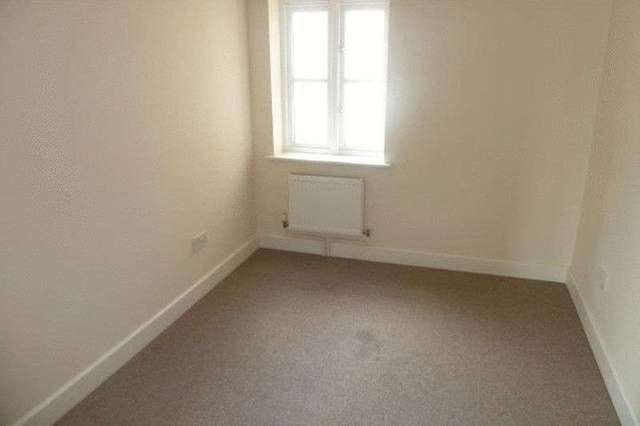  Image of 2 bedroom Flat to rent in Lower Clarence Road Norwich NR1 at Lower Clarence Road  Norwich, NR1 1ER
