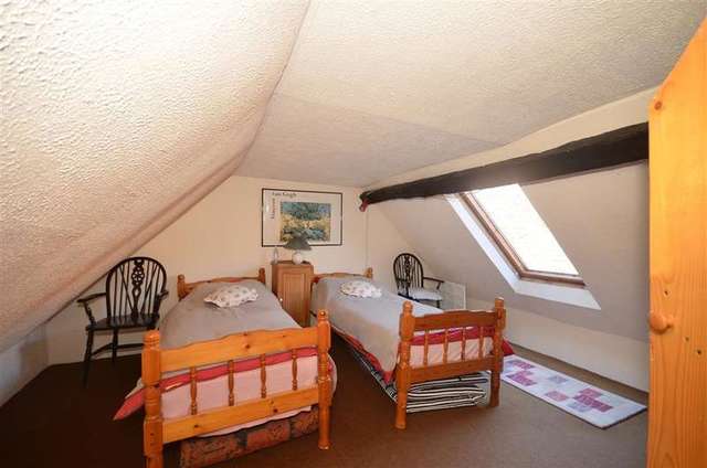  Image of 5 bedroom Semi-Detached house for sale in Lucks Lane Paddock Wood Tonbridge TN12 at Paddock Wood Tonbridge Tonbridge, TN12 6QL