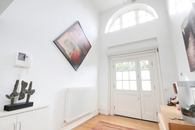  Image of 3 bedroom Apartment for sale in Lyham Road London SW2 at Lyham Road  Brixton, SW2 5EB
