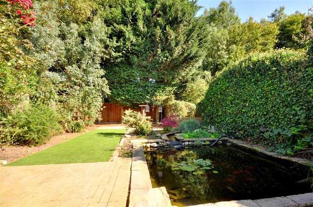  Image of 4 bedroom Semi-Detached house for sale in Magnolia Way Pilgrims Hatch Brentwood CM15 at Pilgrims Hatch Brentwood Brentwood, CM15 9QS