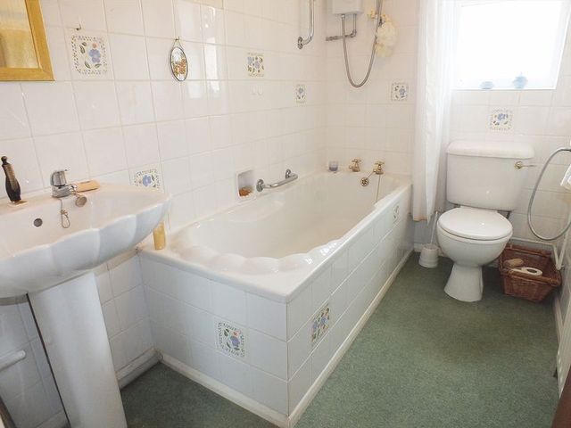  Image of 2 bedroom Detached house for sale in Maple Close Horncastle LN9 at Maple Close  Horncastle, LN9 5EY