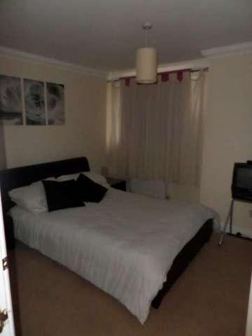  Image of 2 bedroom Flat to rent in Margaret Court Lennoxtown Glasgow G66 at Margaret Court Lennoxtown Glasgow, G66 7AG