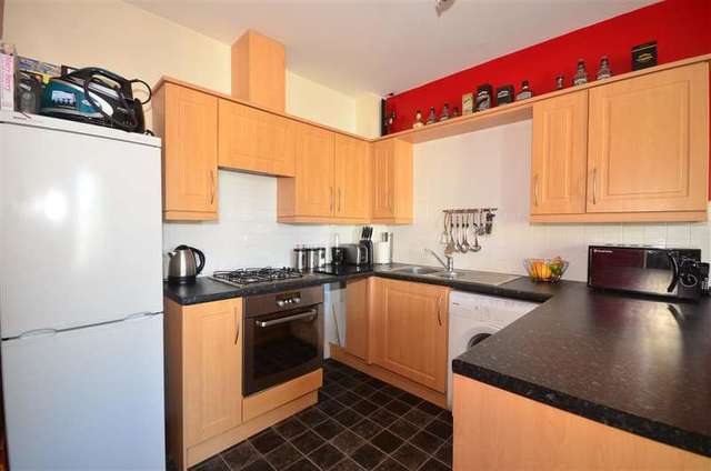  Image of 2 bedroom Apartment for sale in Marigold Way Maidstone ME16 at Maidstone Kent Maidstone, ME16 0ZE