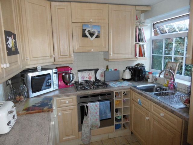  Image of 3 bedroom Terraced house for sale in Beeching Stoke Marlow SL7 at Beeching Stoke  Marlow, SL7 1JH
