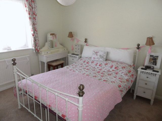  Image of 3 bedroom Terraced house for sale in Beeching Stoke Marlow SL7 at Beeching Stoke  Marlow, SL7 1JH