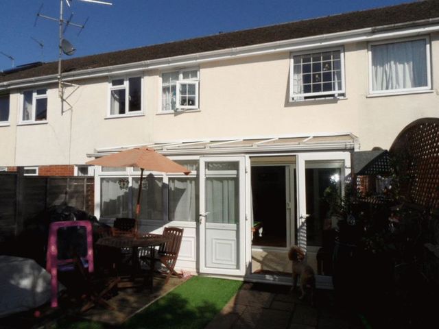  Image of 3 bedroom Terraced house for sale in Beeching Stoke Marlow SL7 at Beeching Stoke  Marlow, SL7 1JH