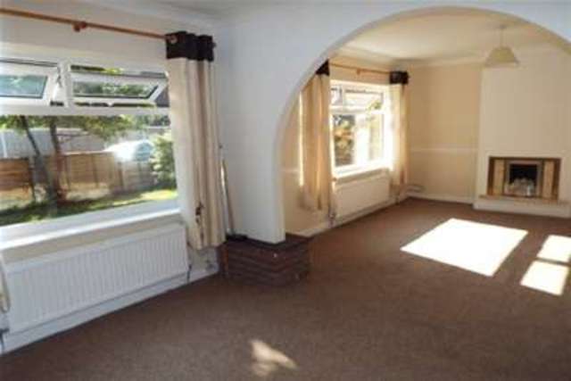  Image of 3 bedroom Detached house to rent in Marshall Road Woolston Warrington WA1 at Warrington, WA1 4BS