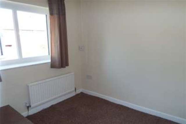  Image of 3 bedroom Detached house to rent in Marshall Road Woolston Warrington WA1 at Warrington, WA1 4BS