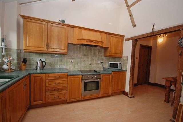  Image of 5 bedroom Terraced house to rent in Martley Worcester WR6 at Martley Worcester, WR6 6QA