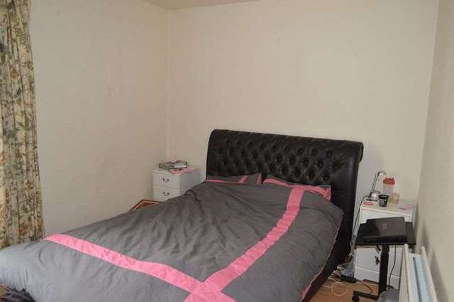  Image of 2 bedroom Property for sale in Meadow Street Weston-super-Mare BS23 at Meadow Street  Weston-Super-Mare, BS23 1QW