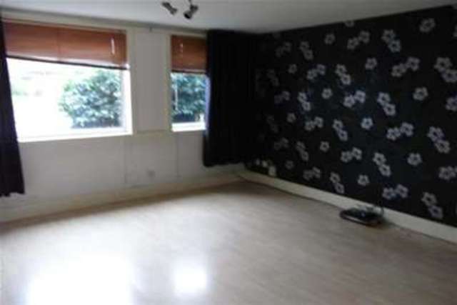  Image of 1 bedroom Flat to rent in Menteith Drive Rutherglen Glasgow G73 at Glasgow, G73 5RH