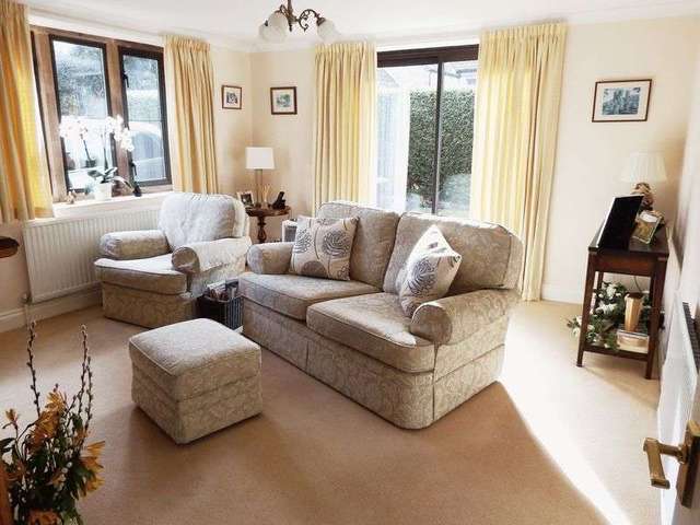  Image of 3 bedroom Detached house for sale in Boozer Pit Merriott TA16 at Boozer Pit  Merriott, TA16 5PW