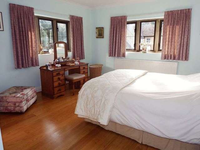  Image of 3 bedroom Detached house for sale in Boozer Pit Merriott TA16 at Boozer Pit  Merriott, TA16 5PW