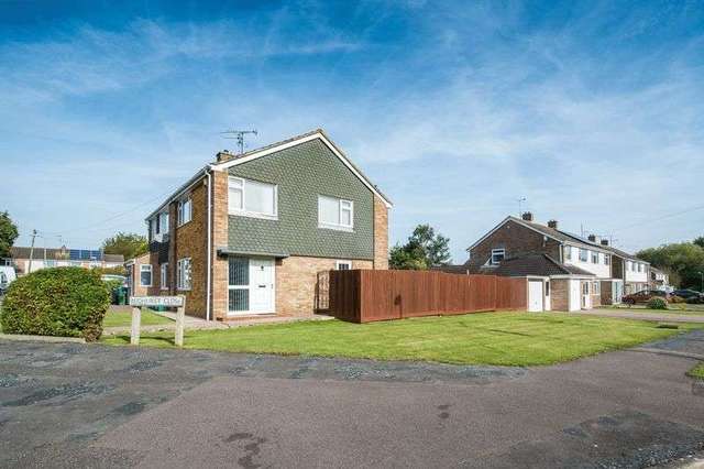  Image of 3 bedroom Semi-Detached house for sale in Midhurst Close Aylesbury HP21 at Midhurst Close  Aylesbury, HP21 9TZ