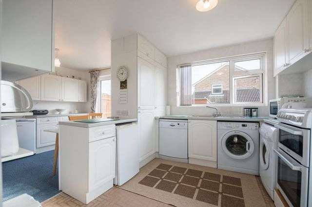  Image of 3 bedroom Semi-Detached house for sale in Midhurst Close Aylesbury HP21 at Midhurst Close  Aylesbury, HP21 9TZ