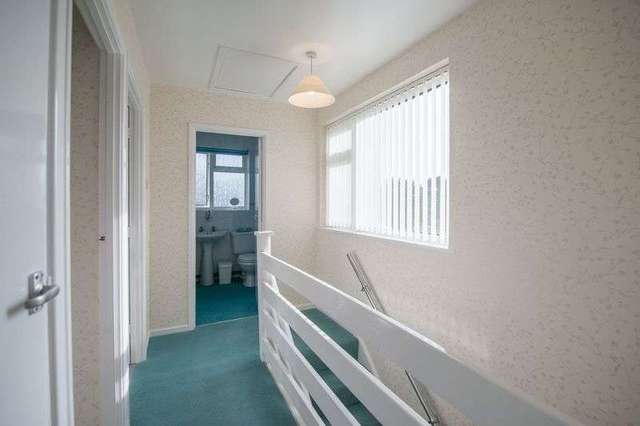  Image of 3 bedroom Semi-Detached house for sale in Midhurst Close Aylesbury HP21 at Midhurst Close  Aylesbury, HP21 9TZ