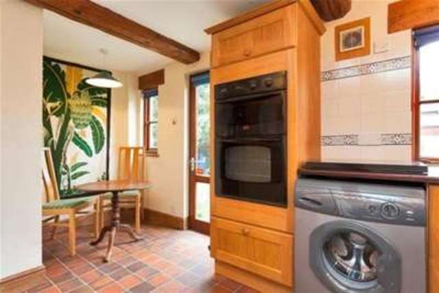  Image of 3 bedroom Detached house to rent in Mill Lane Iffley Oxford OX4 at Oxford, OX4 4EJ