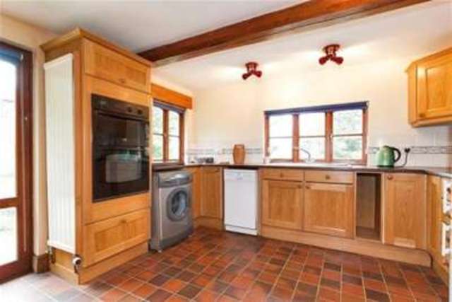  Image of 3 bedroom Detached house to rent in Mill Lane Iffley Oxford OX4 at Oxford, OX4 4EJ