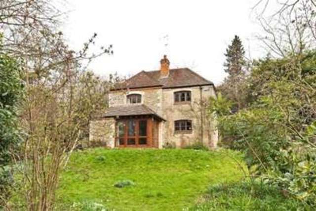  Image of 3 bedroom Detached house to rent in Mill Lane Iffley Oxford OX4 at Oxford, OX4 4EJ
