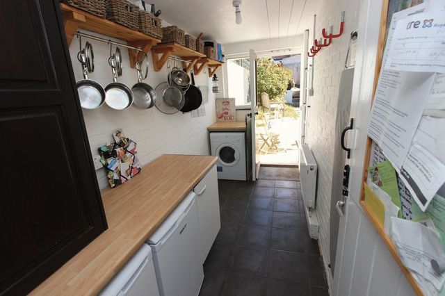  Image of 3 bedroom Terraced house for sale in Windbury Road Southampton SO16 at Windbury Road Millbrook Southampton, SO16 9NP