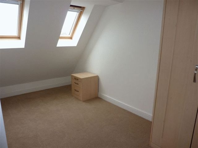  Image of 2 bedroom Flat to rent in Millstream Square Sleaford NG34 at Millstream Square  Sleaford, NG34 7ZL