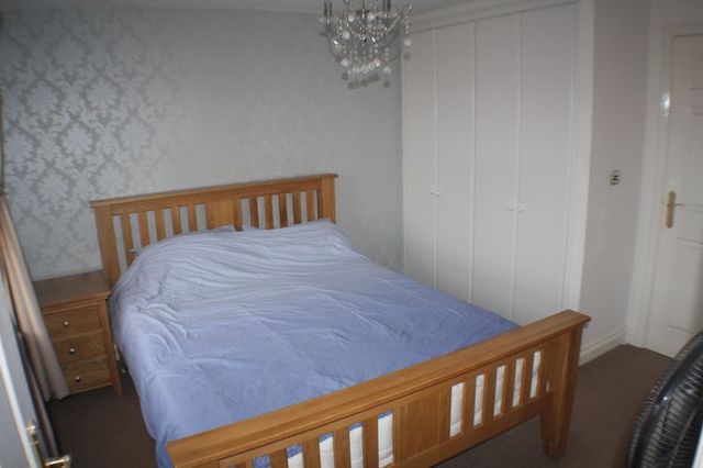  Image of 4 bedroom Semi-Detached house for sale in Mimosa Drive Shinfield Reading RG2 at Mimosa Drive Shinfield Reading, RG2 9AQ
