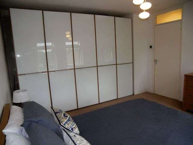  Image of 4 bedroom Detached house to rent in Moggs Mead Petersfield GU31 at Moggs Mead  Petersfield, GU31 4NX