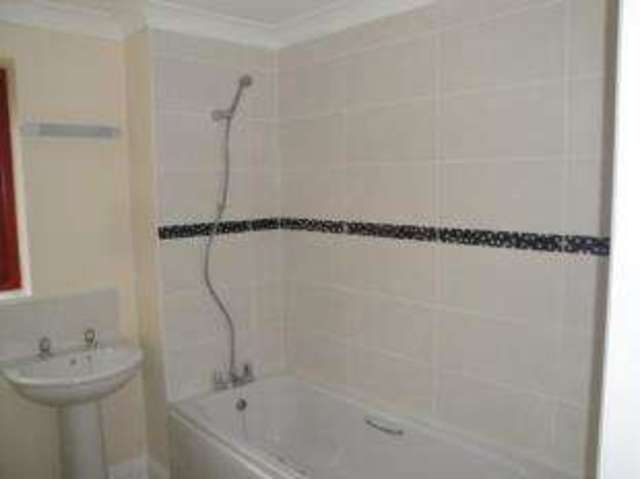 Image of 2 bedroom Bungalow for sale in North Pickenham Road Necton Swaffham PE37 at Necton  Necton, PE37 8DN