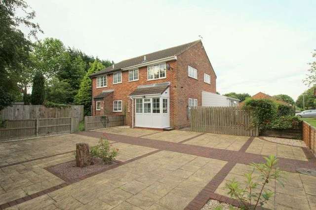  Image of 1 bedroom Detached house to rent in Neile Close Lincoln LN2 at Neile Close Glebe Park Lincoln, LN2 4RT