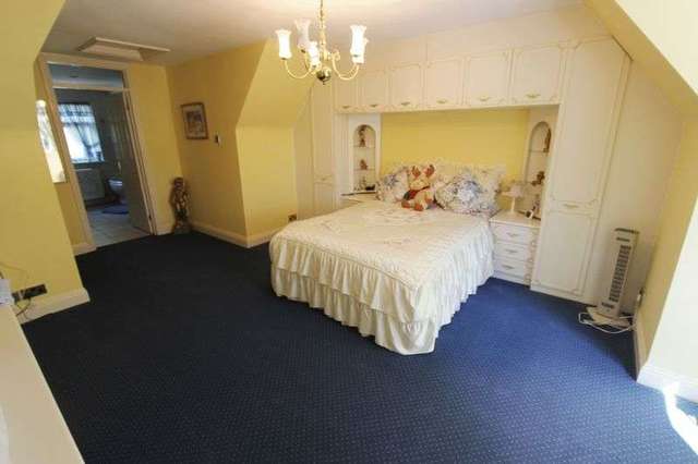  Image of 4 bedroom Detached house for sale in Netley Firs Close Southampton SO19 at Netley Firs Close  Southampton, SO19 6DX