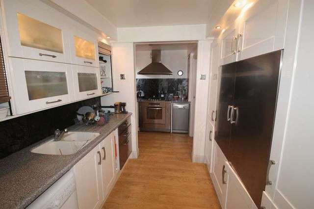  Image of 3 bedroom Detached house to rent in New Road Wonersh Guildford GU5 at New Road  Wonersh, GU5 0SF