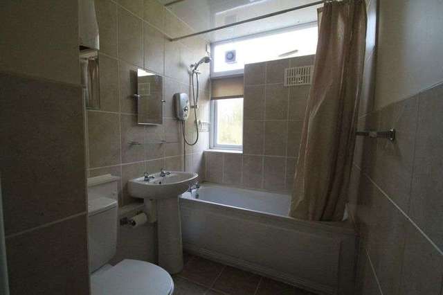  Image of 2 bedroom Flat for sale in The Lindens Newbridge Crescent Wolverhampton WV6 at Newbridge Crescent  Wolverhampton, WV6 0LS